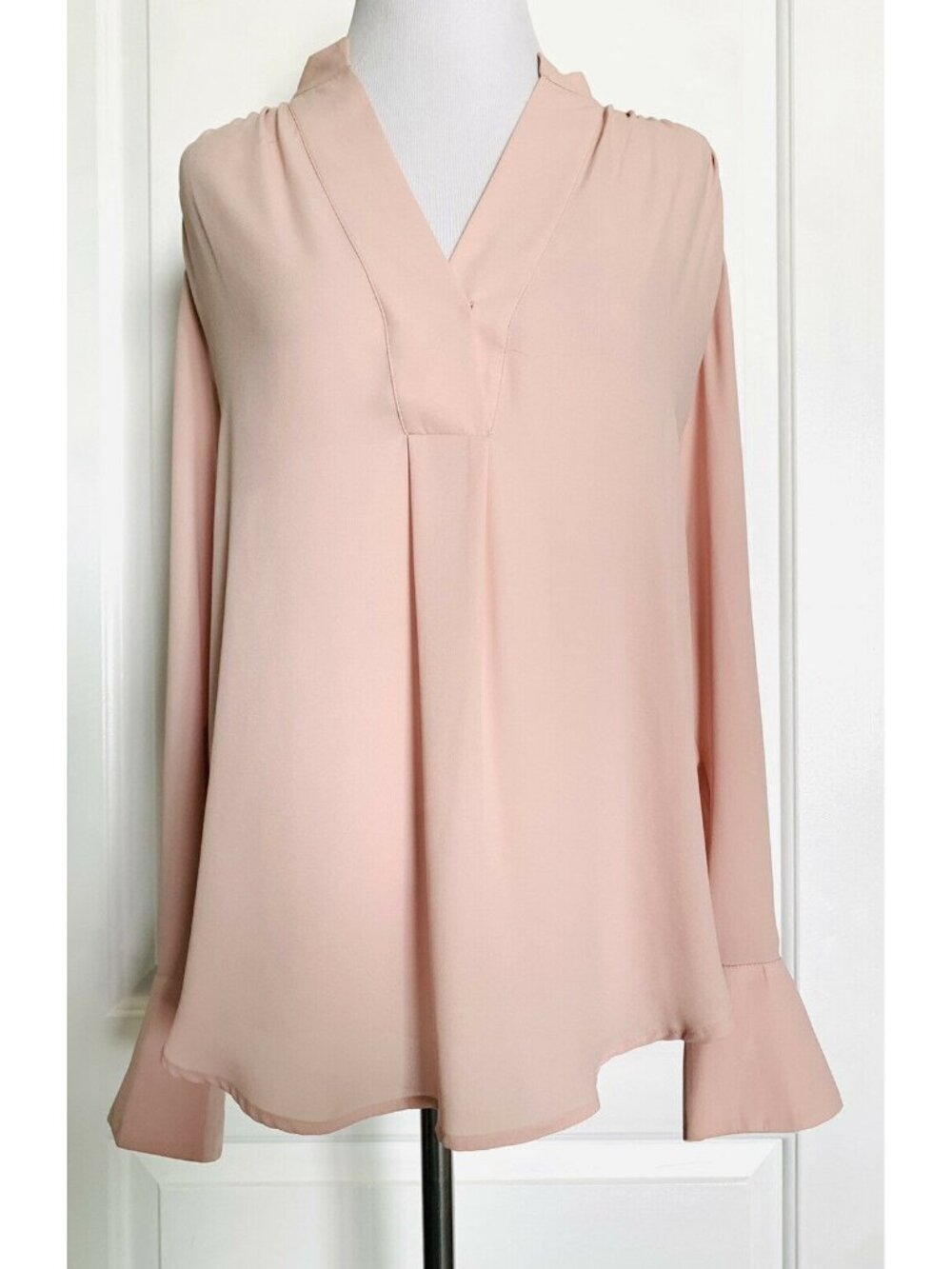 ANN TAYLOR Light Weight V Neck Dusty Pink Blouse Career Classic Chiffon Top XS